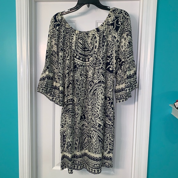 Flowy Navy/Cream dress - Picture 2 of 3